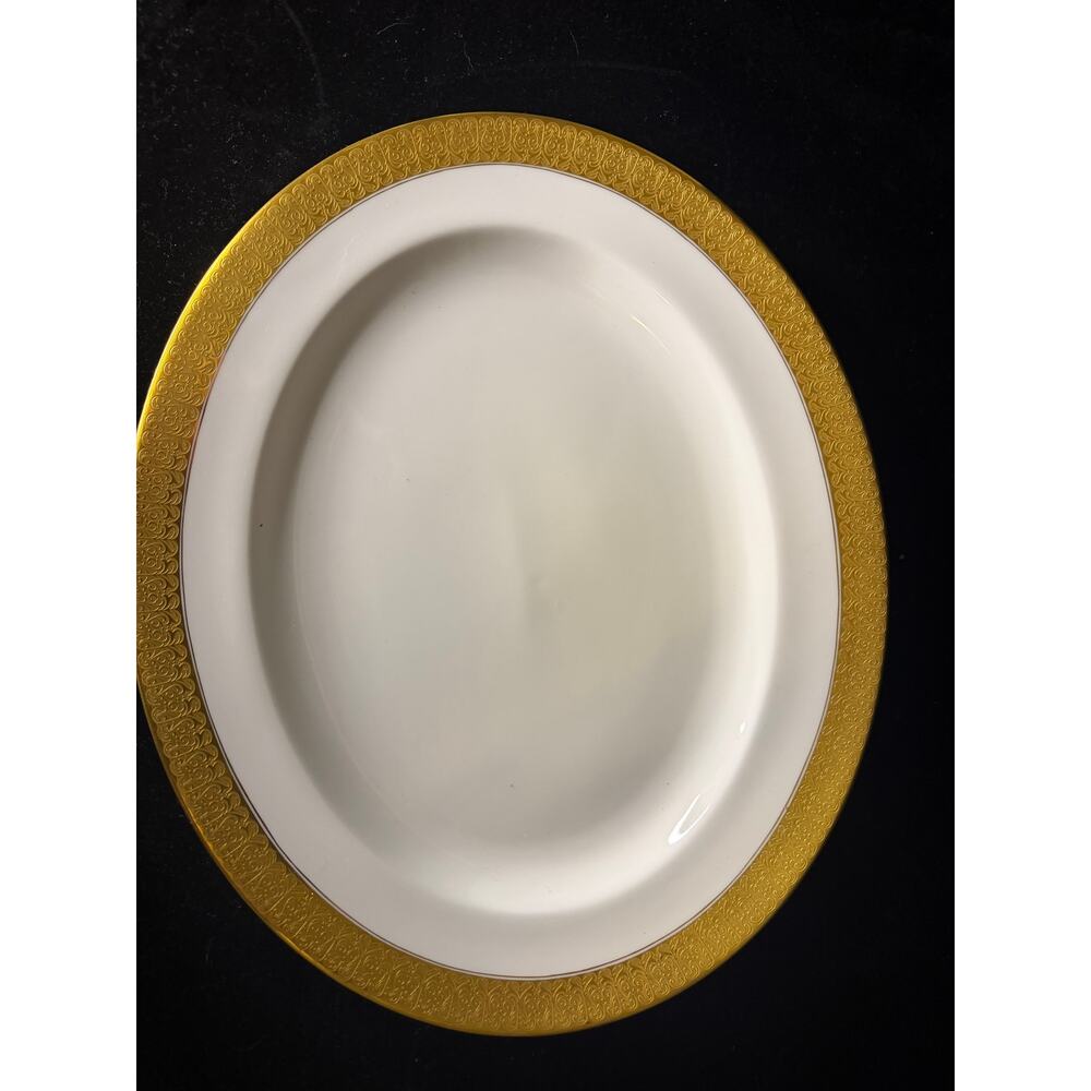 Royal Crown Derby St. George 13” Oval Platter  English Bone China  A.1273